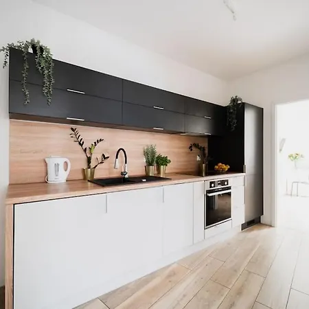 Center - 3 - New Building - Private Parking Place - Garage