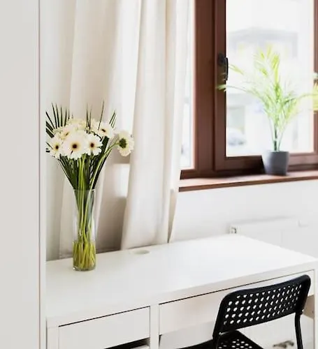 شقة Center - 3 - New Building - Private Parking Place - Garage *